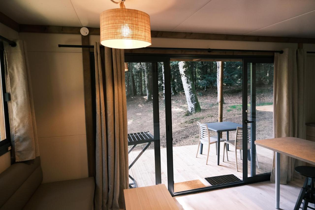Lodge Avec Spa Privatif - Foret Et Lac Liginiac Eksteriør billede