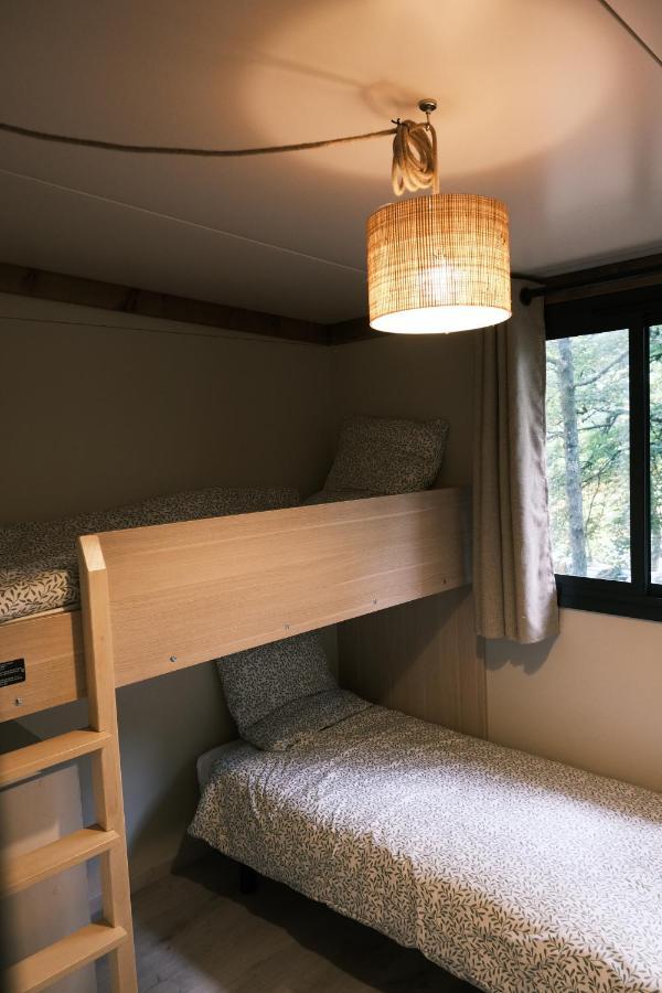 Lodge Avec Spa Privatif - Foret Et Lac Liginiac Eksteriør billede